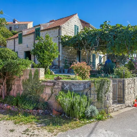 Ferienhaus Bakicevo
